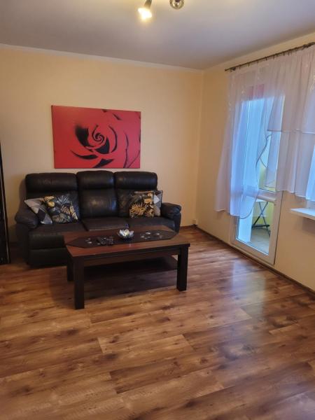 På billedet ses objektet Apartament Palisadowa beliggende i byen Wałbrzych.