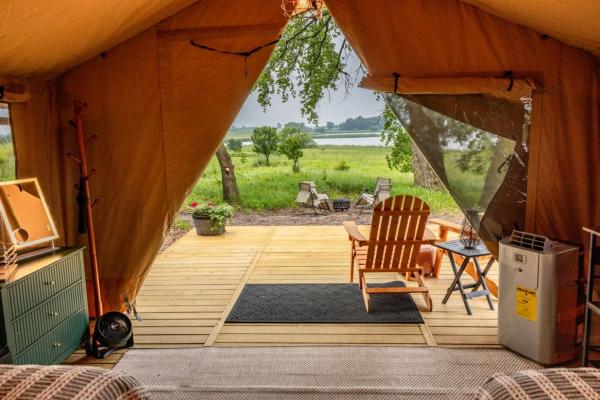 Boutique Vineyard Stay At Painted Prairie - The Lakes