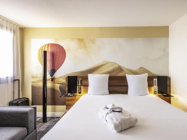 A la foto es mostra l'objecte Novotel Bordeaux Centre Gare Saint Jean situat a la ciutat de Bordeus.