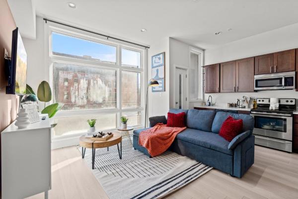 Chic 1br In Bdc Walk To Metro Direct Subway To Fifa - Cherry Hill, NJ