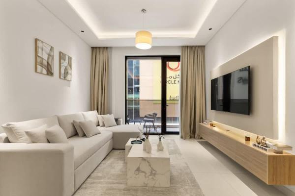 Na fotografii je vidět objekt Brand New 2BR, Circle Mall View, Great Pool & Gym nacházející se ve městě Dubaj.