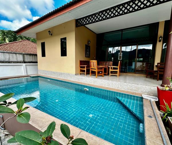 A la foto es mostra l'objecte 3 bedroom villa with swimming pool Lamai situat a la ciutat de Amphoe Koh Samui.