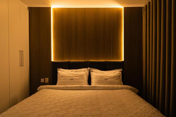 Na zdjęciu widoczny jest obiekt comfy 2 Bed-rooms in prime Area of Talatona - Nobless położony w mieście Talatona.