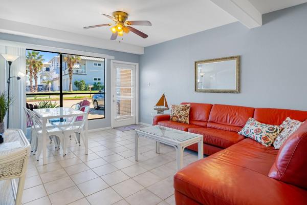 Sportykid's Condo At Seamist Condominiums - Port Aransas, TX