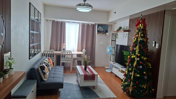 Family Haven Tagaytay - 1 BR - up to 6 Pax - Taal View - Full Kitchen - FAST Wi-Fi -, Tagaytay