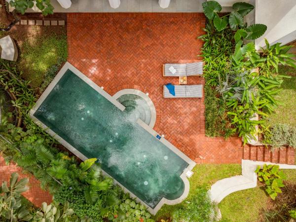 The photo shows the La Selva by The Blue Kite - 4BHK Luxury Villa in Assagao with Private Pool near Cafés & Soro Pub located in the city of Assagao.