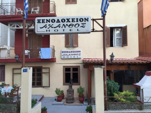 Auf dem Foto ist das Objekt Akanthos Hotel in der Stadt Ierissós zu sehen.