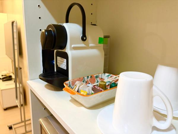 Cozy Layover Unit C2-2h 81 Newport Boulevard Condominium Short Walk To Naia Terminal 3 - 마카티