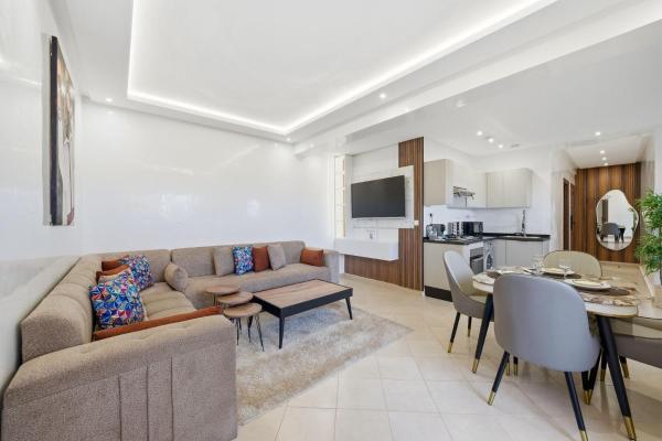 Lovely Apartment With Terrace In Gueliz - Marrakesch