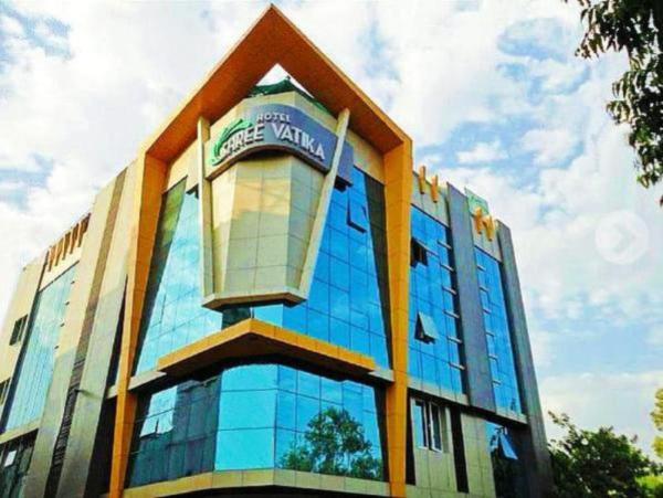 Op de foto is het object Hotel Shree Vatika te zien, gelegen in de stad Bhopal.