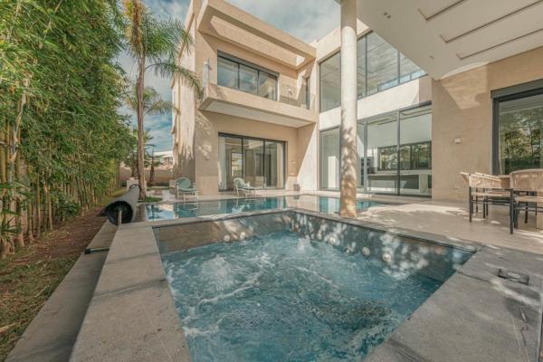 Na fotografii je vidět objekt Villa Kenza piscine et jacuzzi chauffée nacházející se ve městě Marakéš.