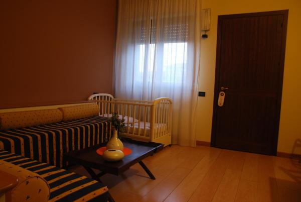 Na zdjęciu widoczny jest obiekt Nuovo Hotel Vigevano położony w mieście Vigevano.