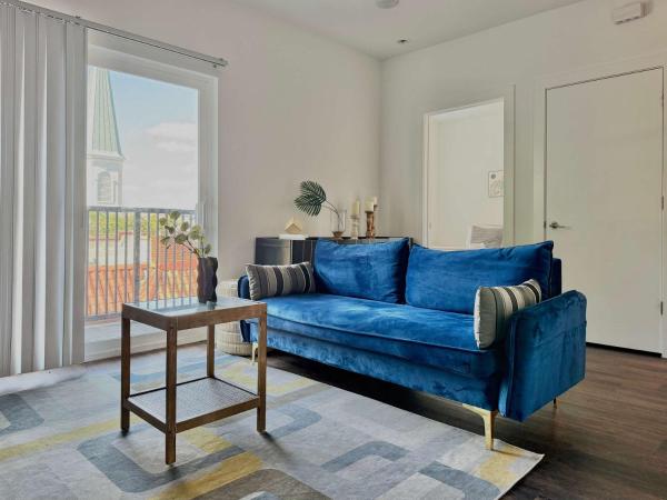 På billedet ses objektet Luxury New 2B2B Private Balcony 542Blvd304 beliggende i byen Atlanta.
