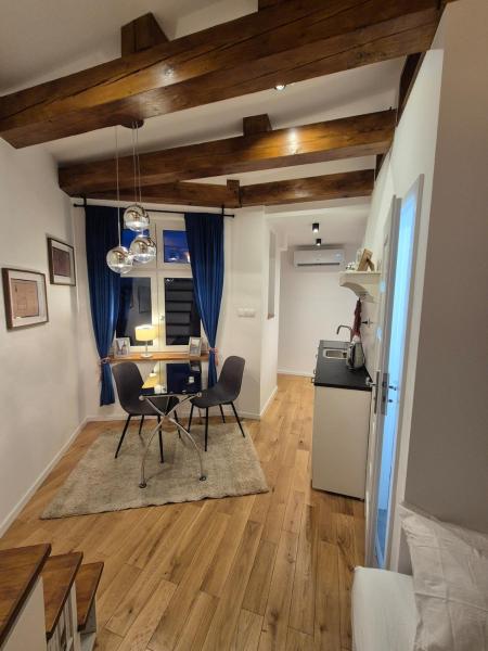 The Hidden Echo Studio Kazimierz, #Netflix # Ac# - Cracovie