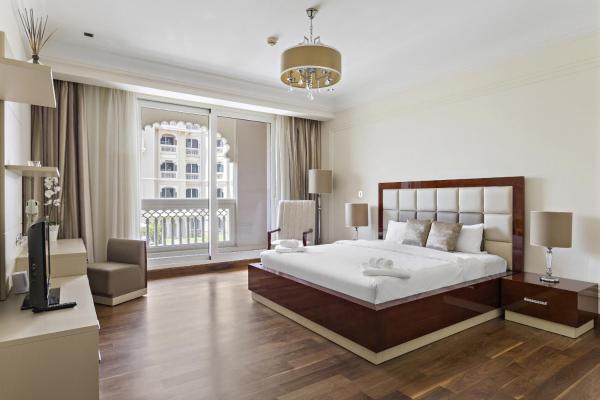 A la foto es mostra l'objecte VayK - Stylish 1BR in Palm Jumeirah with Secluded Beach Access situat a la ciutat de Dubai.