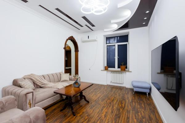 Euro Renovated & Comfy 2 bedrooms apartment TM200, Erywań