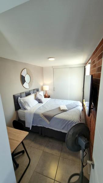 Nuevo y Moderno Apartamento con Parqueo en la atractiva Zona 4, Guatemala