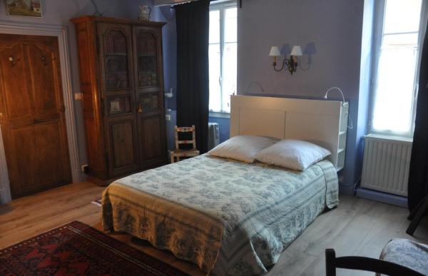 Vaste Chambre Au Centre Du Bourg - Saulieu
