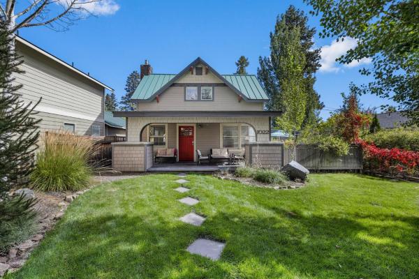 Aspen Bungalow - Bend, OR