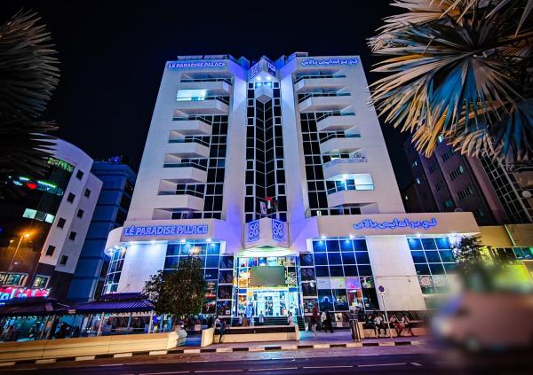 Na fotografii je vidět objekt Le Paradise Palace Hotel Deira Dubai Al Rigga nacházející se ve městě Dubaj.