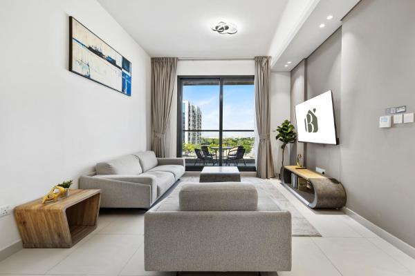 På billedet ses objektet BLVD - Stylish Stay with Relaxing Balcony View beliggende i byen Dubai.