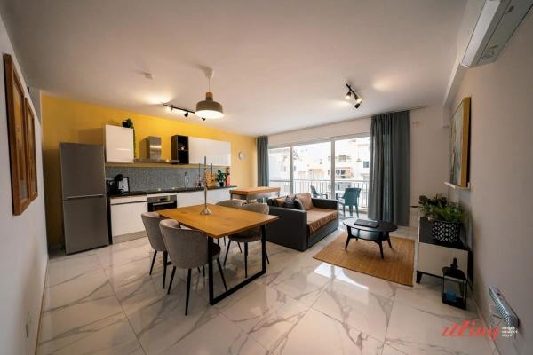 A Stylishly Chic Holiday Home - Malta