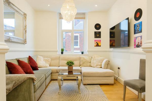 Sidemersey Livings - Spacious Loft for bigger groups - Very Central and Cosy, Liverpool