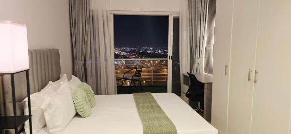 Fotografie 1: Studio in JLT near Metro - Close to Marina, JBR