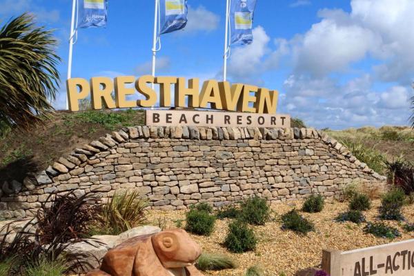 Frankys Presthaven Retreat - Gales