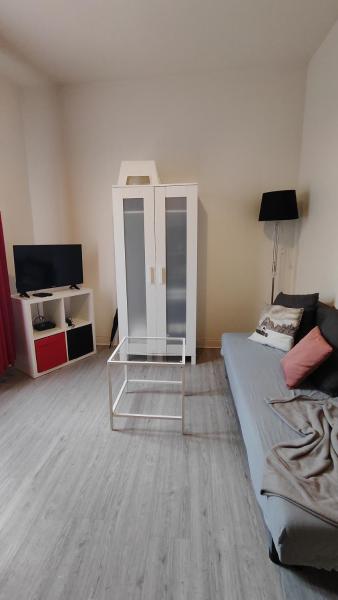 Comfortable & bright Parisian studio!的照片1