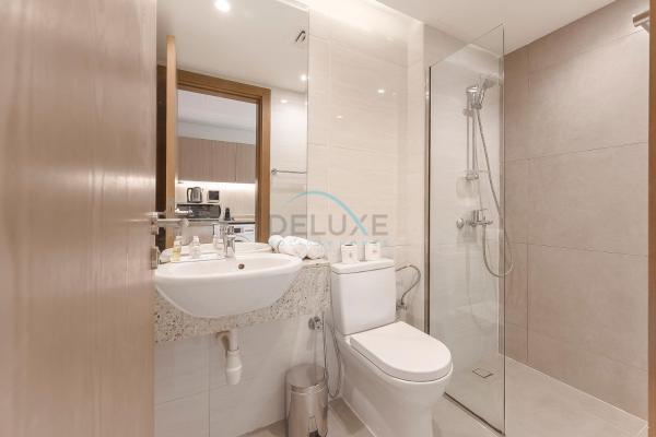 Photo 5 : Studio with Seamless Mall Access, Steps from the Bus Stop, Binghatti Stars, Dubai Silicon Oasis by Deluxe Holiday Homes