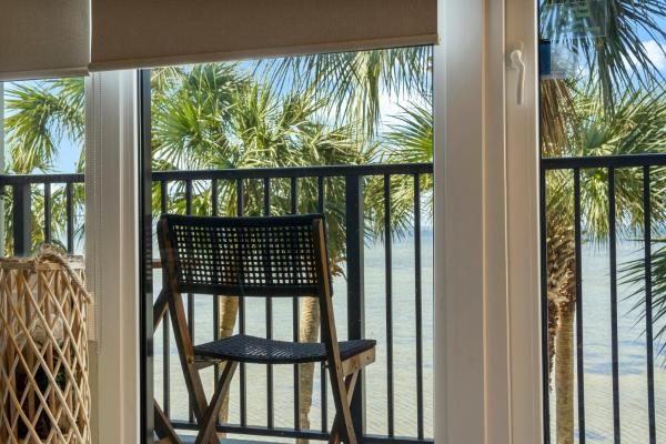 A la foto es mostra l'objecte Sandestin Bayfront Studio with balcony and breathtaking views situat a la ciutat de Destin.