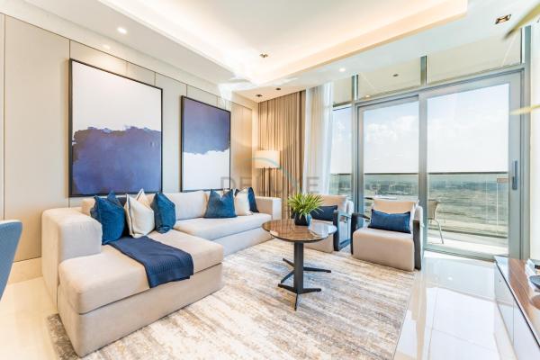 A la foto es mostra l'objecte City Living with Street Views, Just a Walk to Bus Stop, Easy Transport to Burj Khalifa and Dubai Mall, Nobles Tower, Business Bay by Deluxe Holiday Homes situat a la ciutat de Dubai.