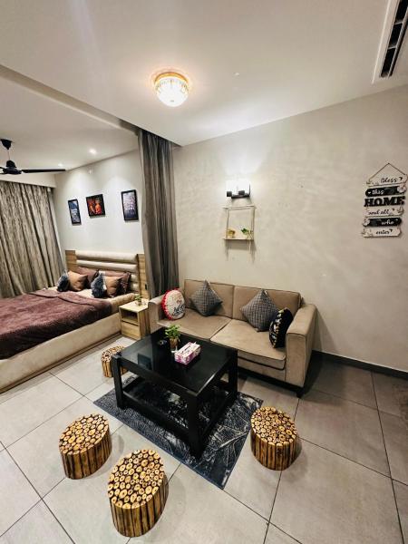 Rever Sky Supernova - Noida