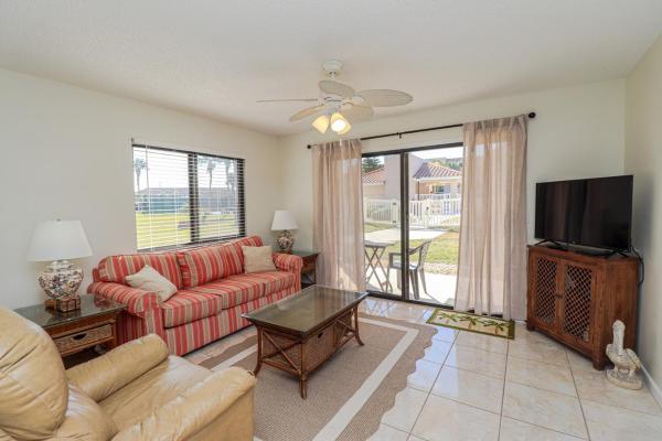 På bildet vises objektet Ocean Village Club J12 som ligger i byen St. Augustine.