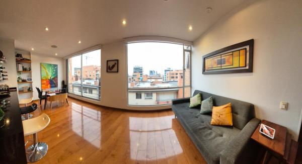 Bright, Warm, Comfy And Prime Location - Bogota