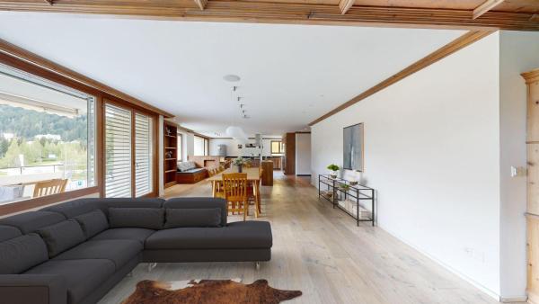 A la foto es mostra l'objecte Luxuriöses Penthouse in Davos modern hochwertig situat a la ciutat de Davos.