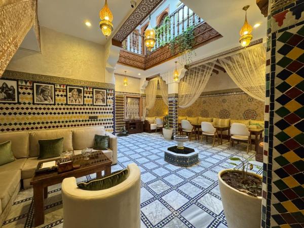 写真にはラバト市にあるRiad Safiaが写っています。