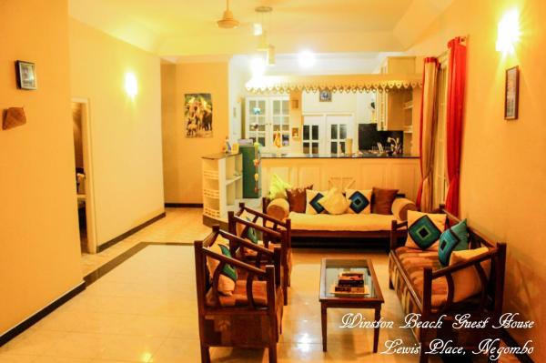 På billedet ses objektet Winston Dutch Canal Villa Guest House beliggende i byen Negombo.