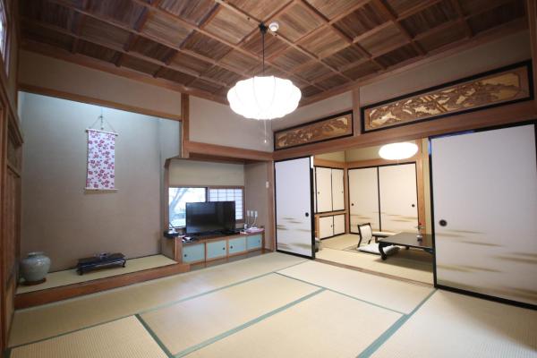 Photo 5 : 塵表閣本店