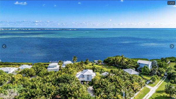 Ocean View With Pool, 4 Bedroom Vila Near Key West