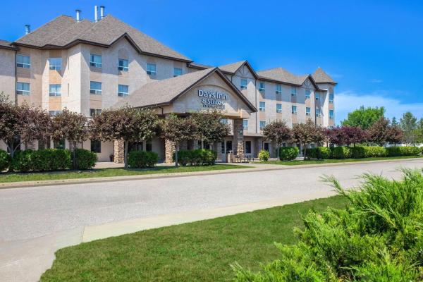 A la foto es mostra l'objecte Days Inn & Suites by Wyndham West Edmonton situat a la ciutat de Edmonton.