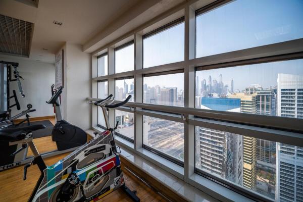Waves - Vibrant JLT Stay - Modern Funky Studio的照片6