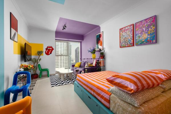 Waves - Vibrant JLT Stay - Modern Funky Studio的照片1