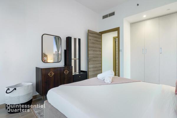 Foto 1: Stylish & Peaceful 2BR Home in JVC District
