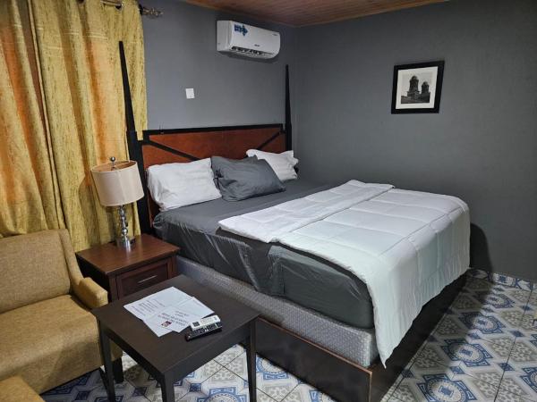 elevation lodge imatt, Freetown