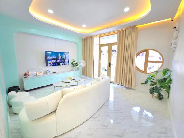 711house, Betong