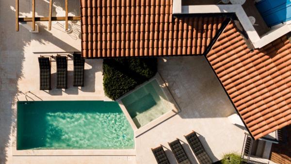 Beautiful Villa Torre Iv With Sauna In Tar - Poreč