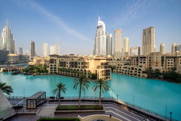 A la foto es mostra l'objecte Stunning 2BR with Burj Lake View at The Residences situat a la ciutat de Dubai.