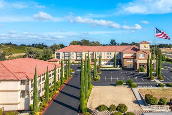 På billedet ses objektet La Quinta by Wyndham Paso Robles beliggende i byen Paso Robles.